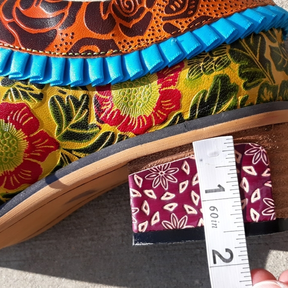 Boho Sz 42 Floral Multicolor Lace Up Ruffle Patchwork Clog Shoes - Picture 15 of 17